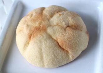 神戸屋 ごろごろジューシー さわやか果実のメロンパン